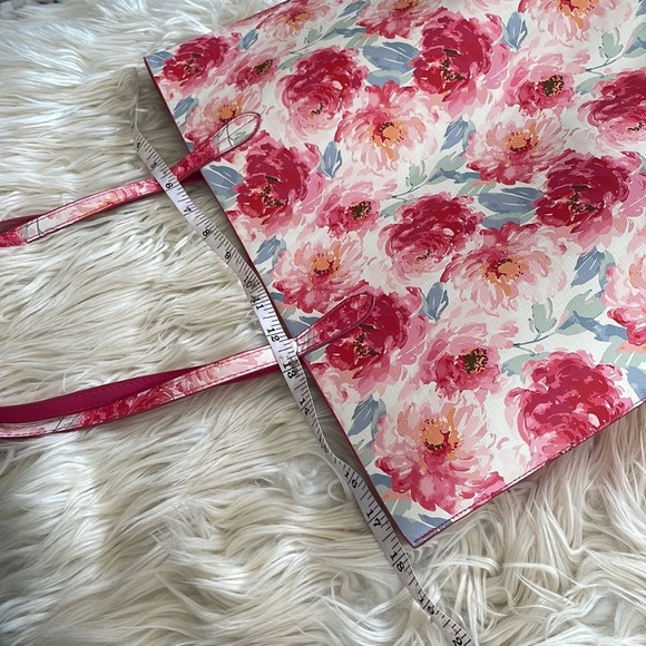 Stein mart Floral peony pink reversible tote purse pocketbook shoulder handbag - Picture 5 of 16